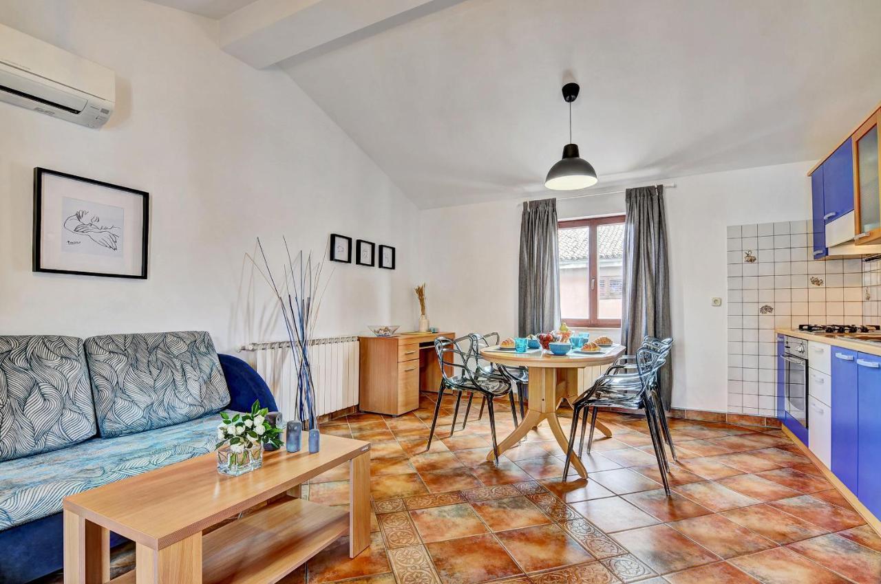 Apartment Adriana Apartma *