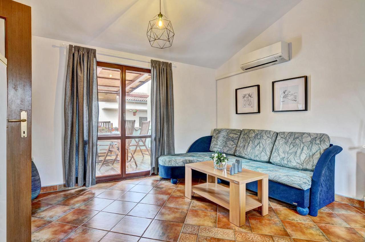 Apartment Apartment Adriana Pula